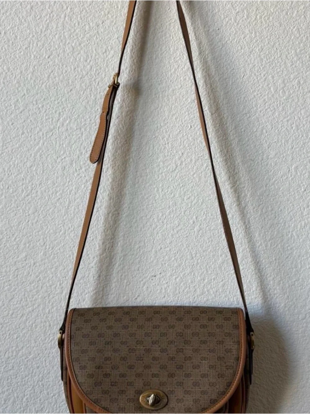 Vintage Gucci Micro GG Canvas Brown Leather Crossbody Bag 001.29.0980